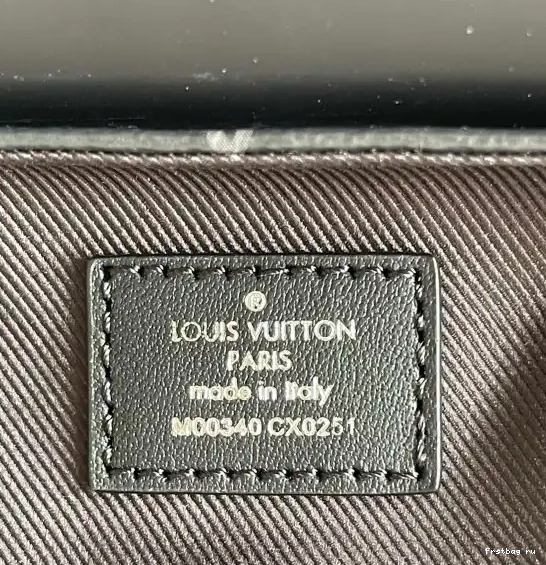 First bag ru LOUIS VUITTON POUCH MINI STEAMER 0616